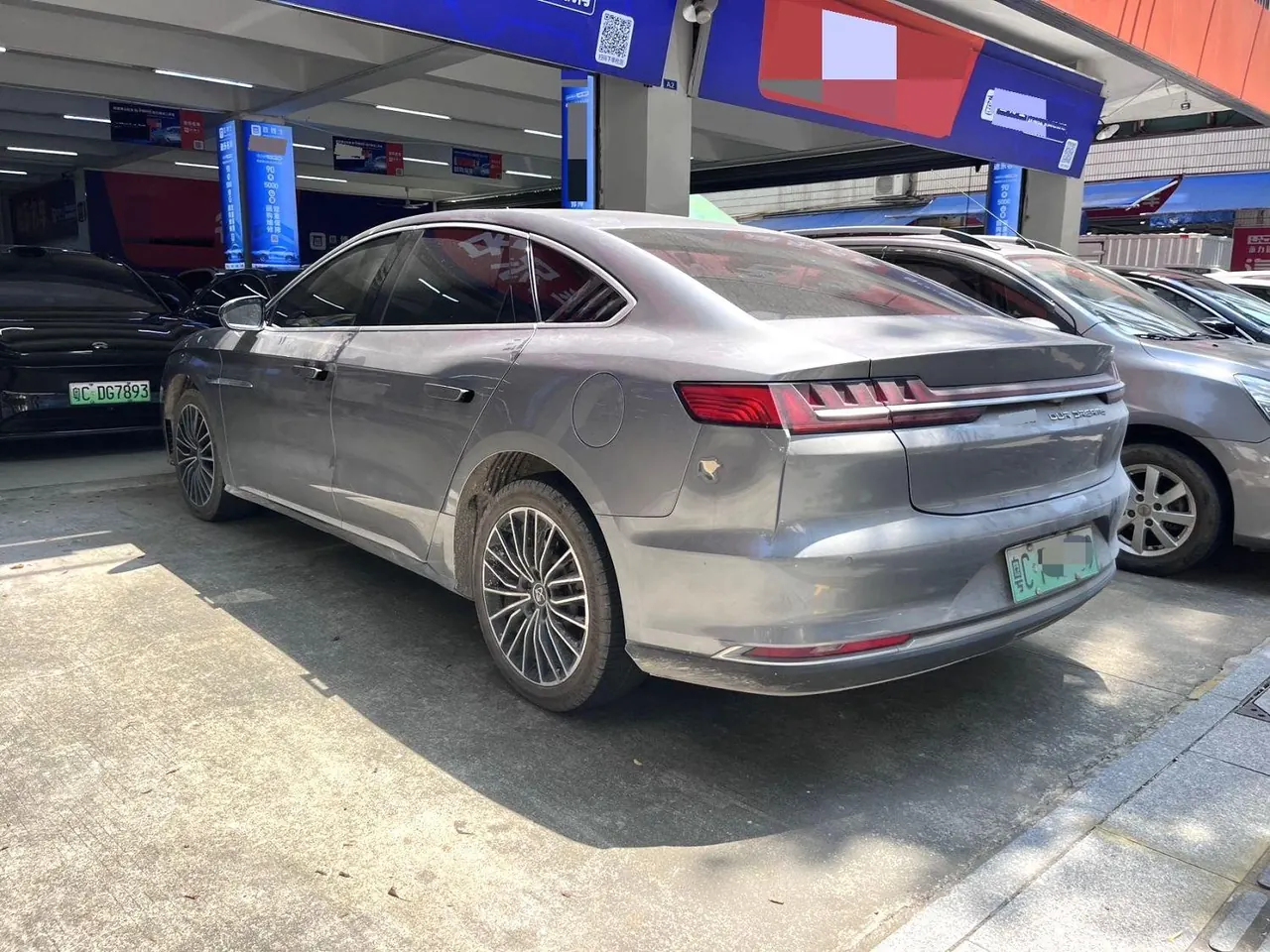 BYD 2020 Han DM 2.0T four-wheel drive performance version luxury automatic gear 7