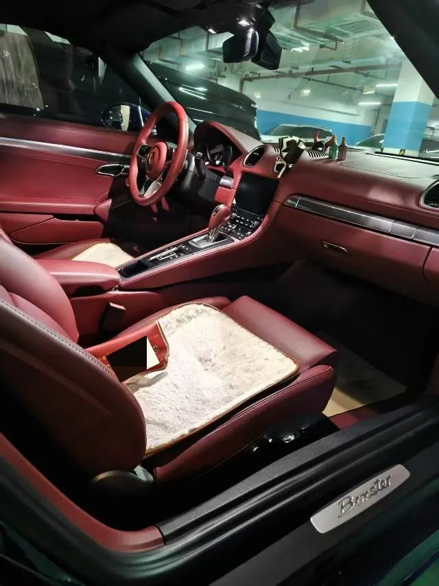 Porsche 718 (Imported) 2022 718 Boxer 2.0T Automatic 3