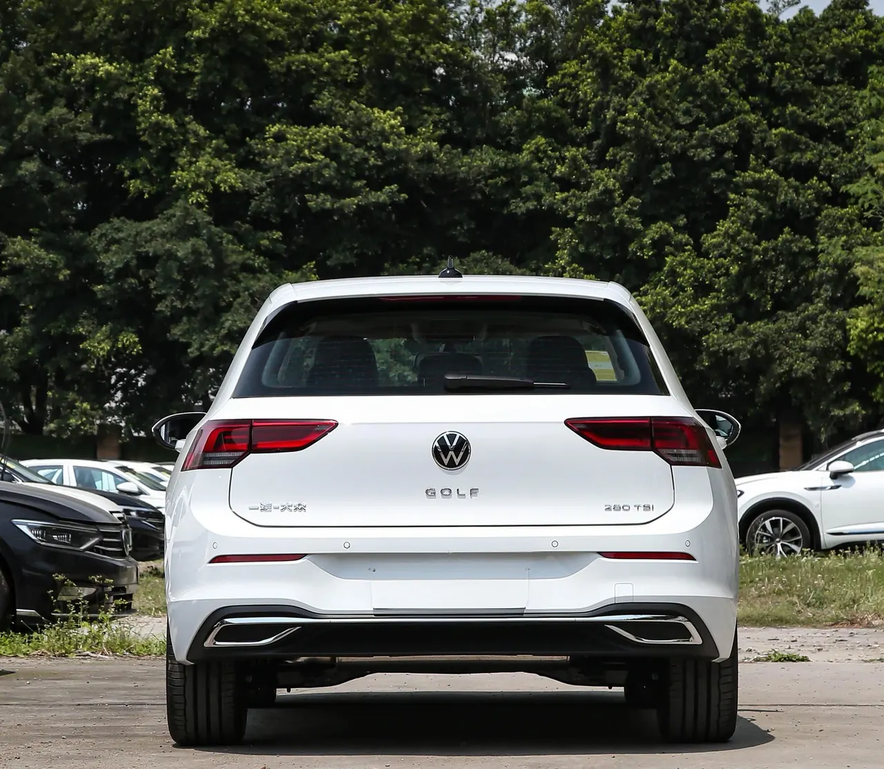 Volkswagen 2023 Golf 8 PRO 1.4TSI 280TSI Automatic 3