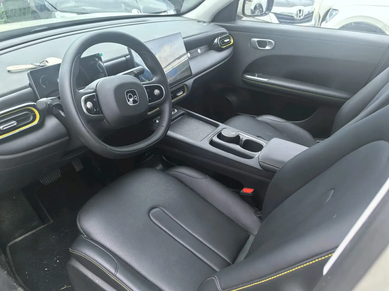 Chery 2026 QQ3 EV 310 Enthusiast Edition Automatic Transmission 3