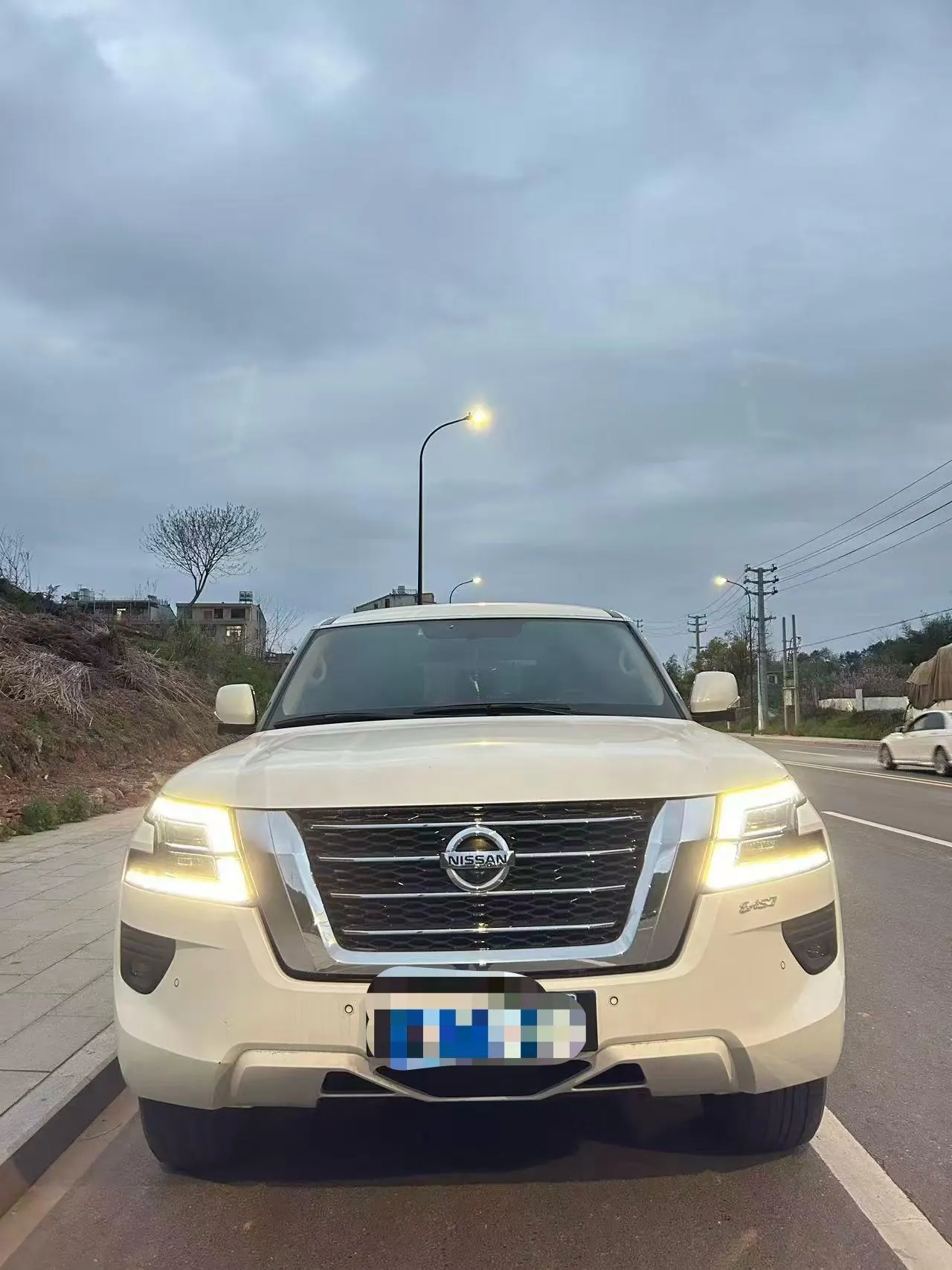 Nissan Toula (Imported) 2020 Toula 4.0 Automatic 3