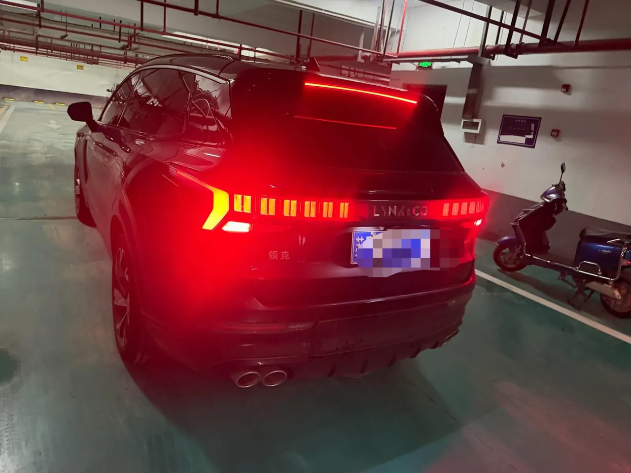 LYNK&amp;CO 2021 LYNK&amp;CO 09 MHEV 2.0T Ultra 7-seat automatic gear 4