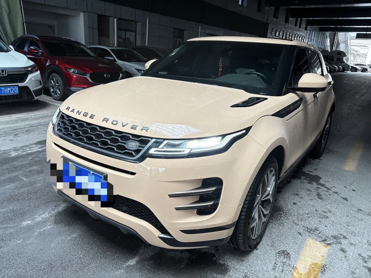 Open image lightbox: Land Rover 2020 Range Rover Evoque 48V 2.0T 249PS R-DYNAMIC S Sports Edition Automatic Gear