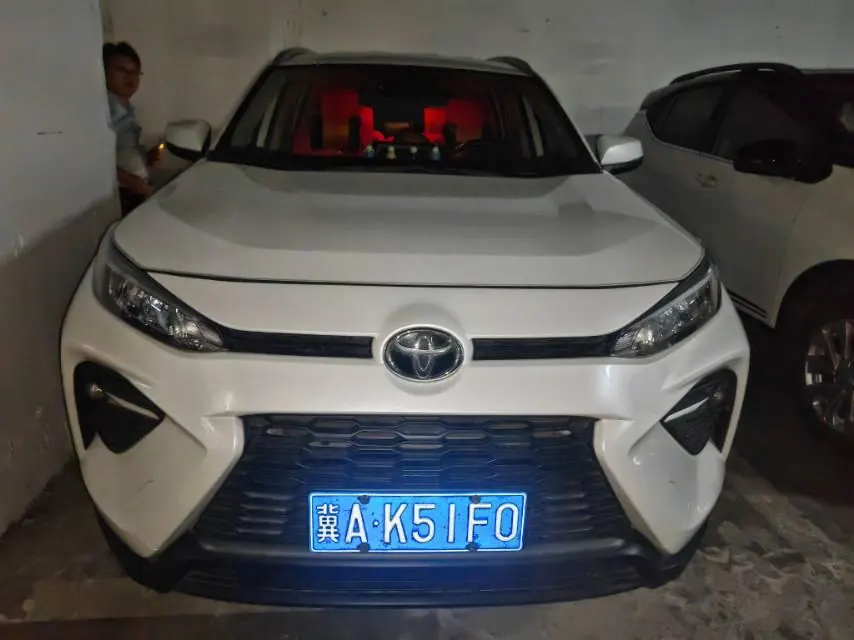 Toyota 2020 Wilanda 2.0 Stepless Two-Drive Leading Edition Automatic Gear 2