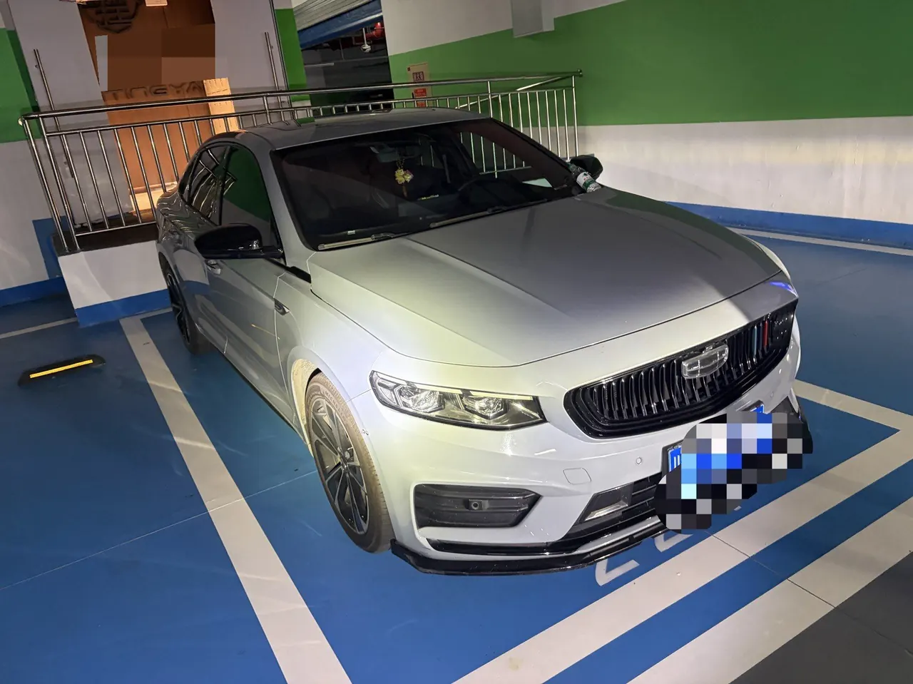 Geely 2021 Star 2.0T Time and Space Edition Haoyue Automatic Gear 3