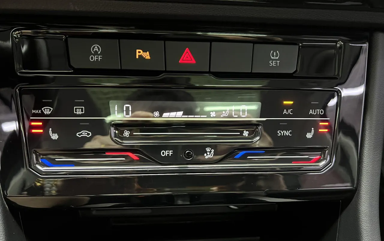 Jetta 2022 Jetta VS5 1.4TSI 280TSI high-gloss glory automatic transmission 19