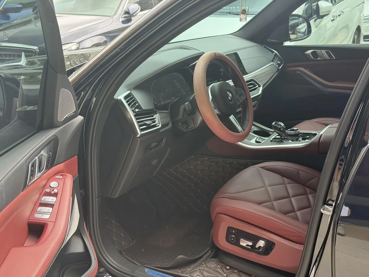 BMW 2022 X5 xDrive 40Li 48v 3.0T M sports suit automatic gear 2