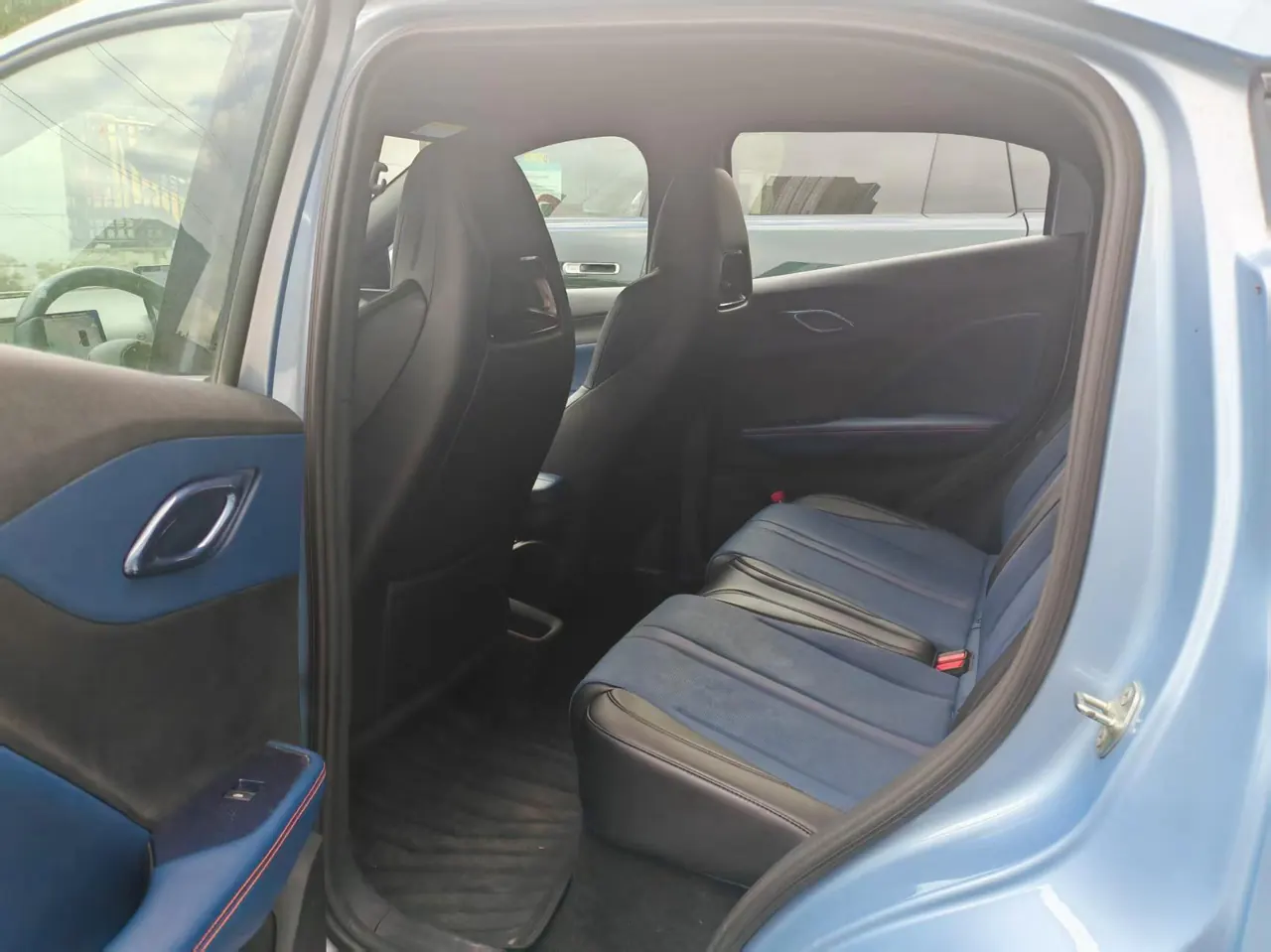 BYD 2025 seagulls 305km free version automatic gear 5