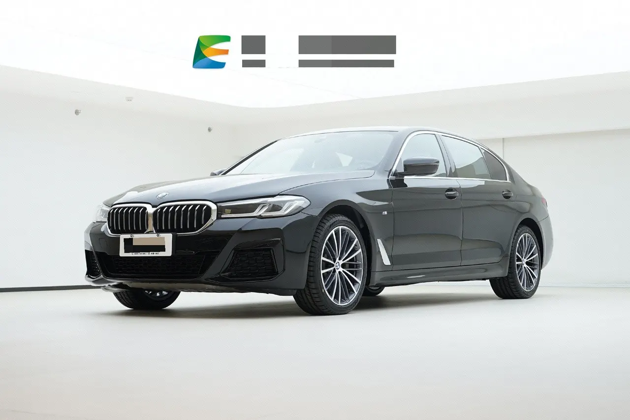 Open image lightbox: BMW 5 Series 2021 530Li xDrive 2.0T M Sports Suit Automatic Gear