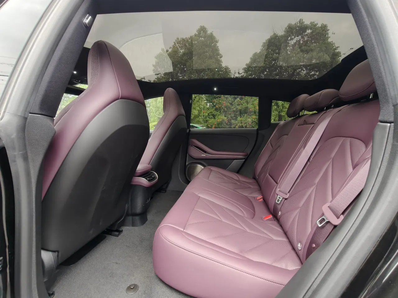 NIO 2025 ET5T 75kWh Touring automatic 9