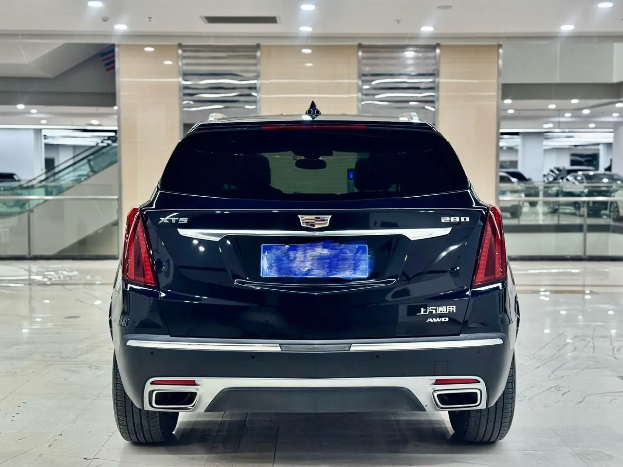 Cadillac 2021 XT5 2.0T 28T Luxury Automatic Gear 14