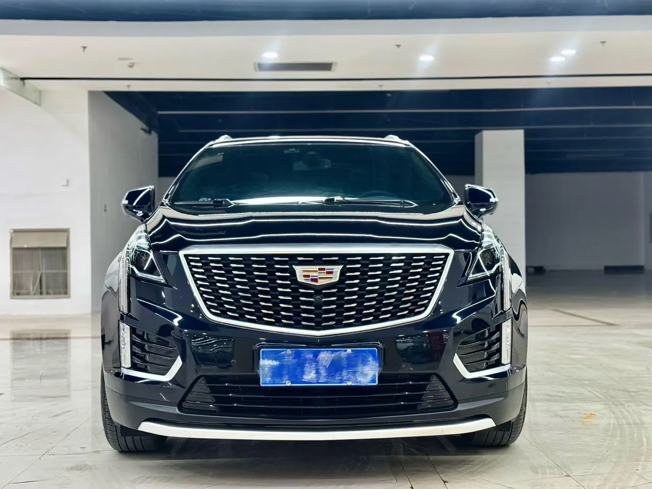 Cadillac 2021 XT5 2.0T 28T Luxury Automatic Gear 2