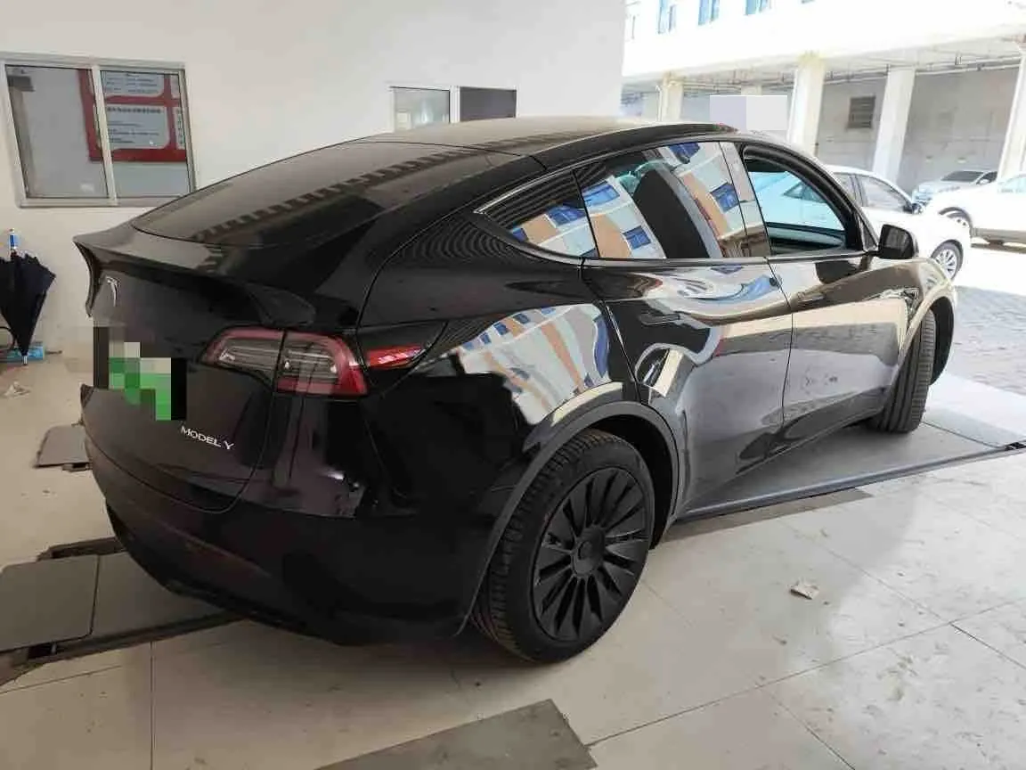 Tesla 2022 Model Y rear-wheel drive version (facelift) automatic gear 5