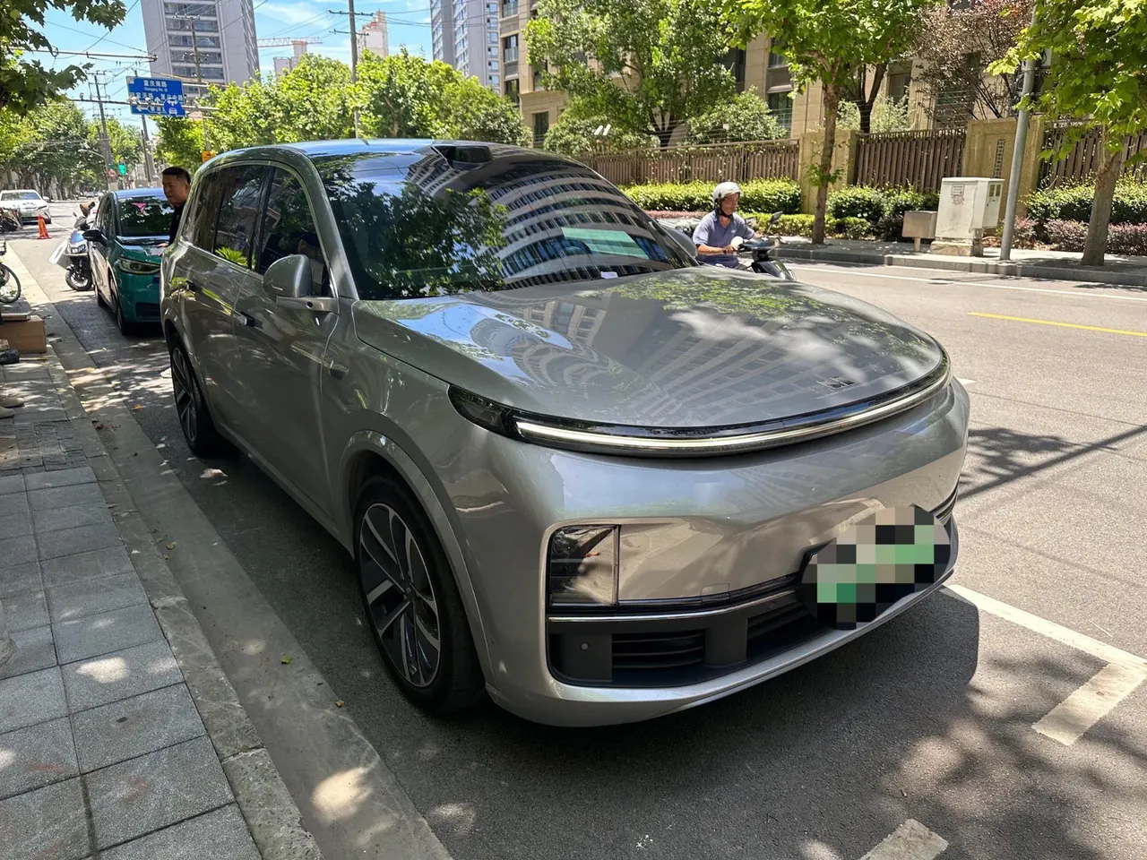 Li 2022 L9 1.5T Max Edition Automatic Gear 2