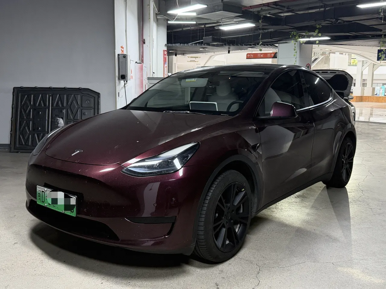 打开图片灯箱:Tesla 2022 Model Y rear-wheel drive version (facelift) automatic gear