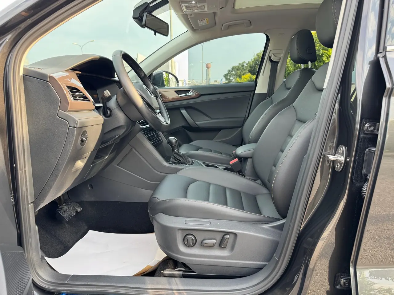 Volkswagen 2022 Tuyue 1.4TSI 280TSI Two-Drive Deluxe Automatic Gear 3
