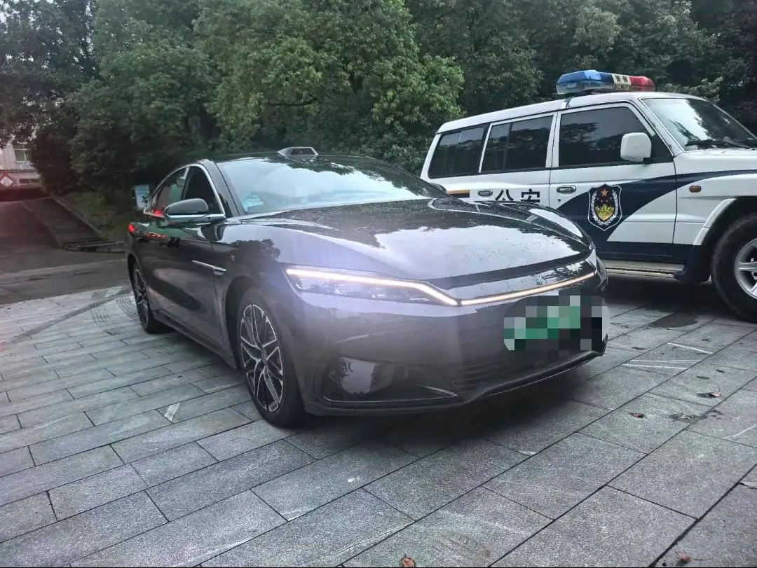 BYD 2025 Han EV 701KM laser Radar smart driving automatic gear 3