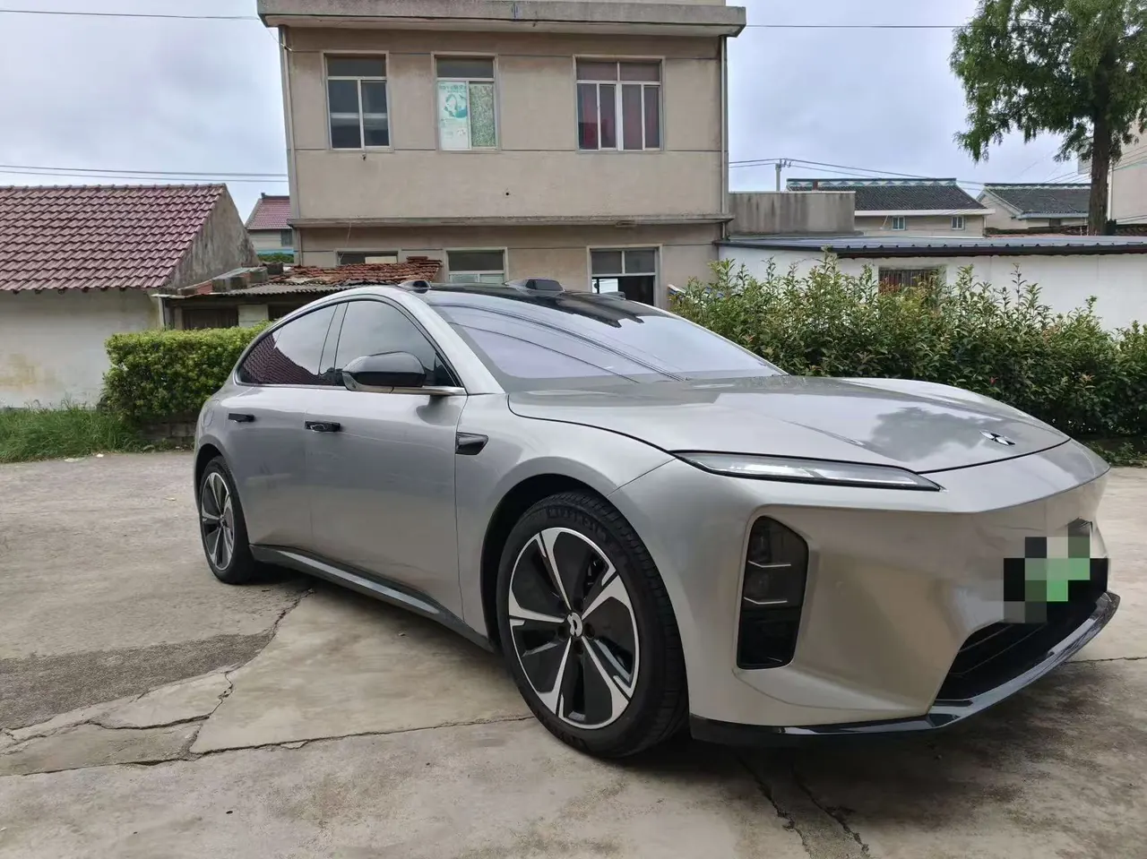NIO 2025 ET5T 75kWh Touring automatic 4