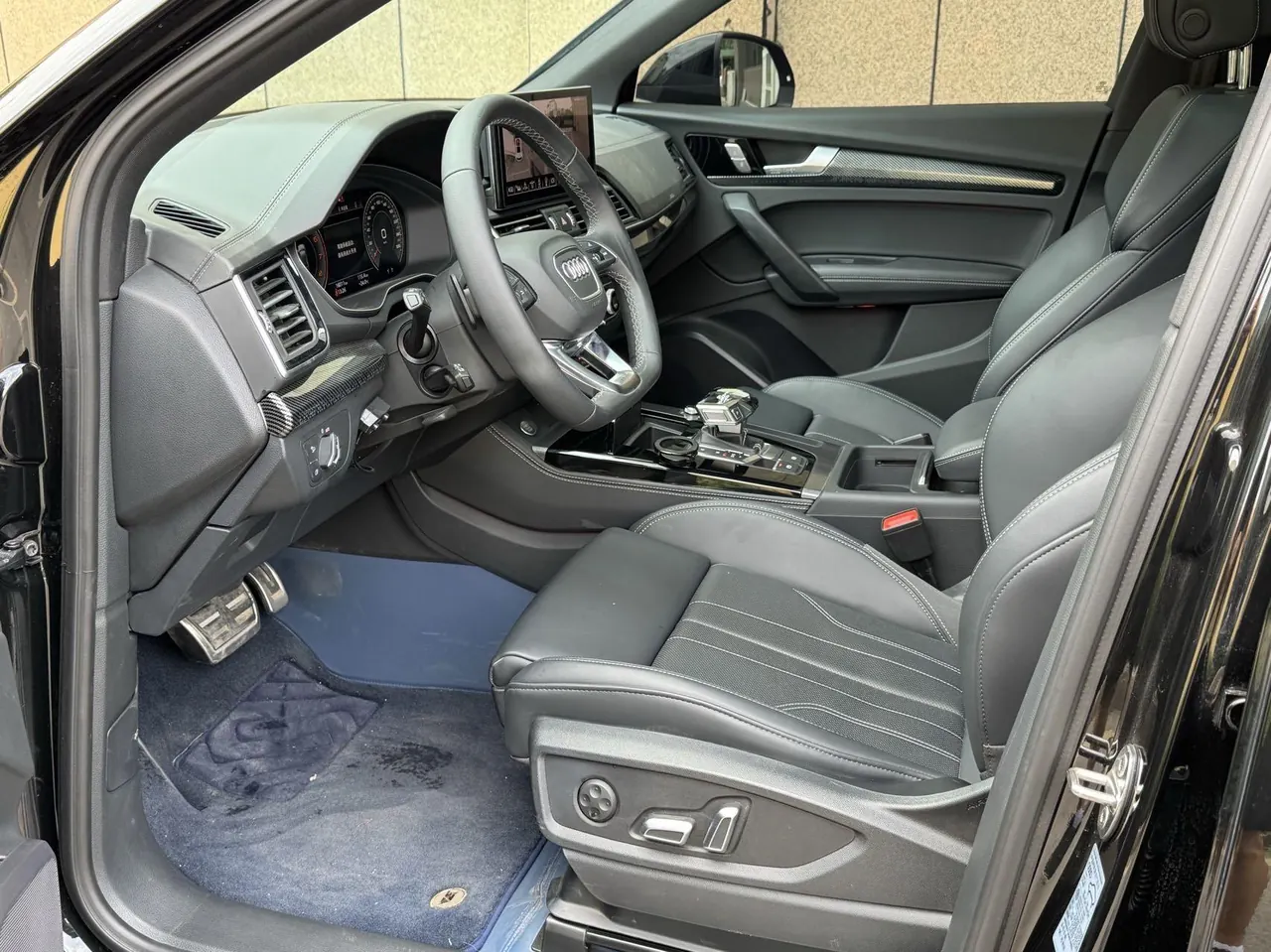 Audi 2025 Q5L 2.0TFSI 40TFSI luxury dynamic automatic 3