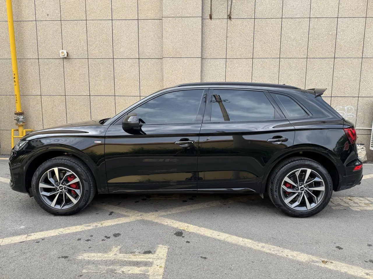 Audi 2025 Q5L 2.0TFSI 40TFSI luxury dynamic automatic 6
