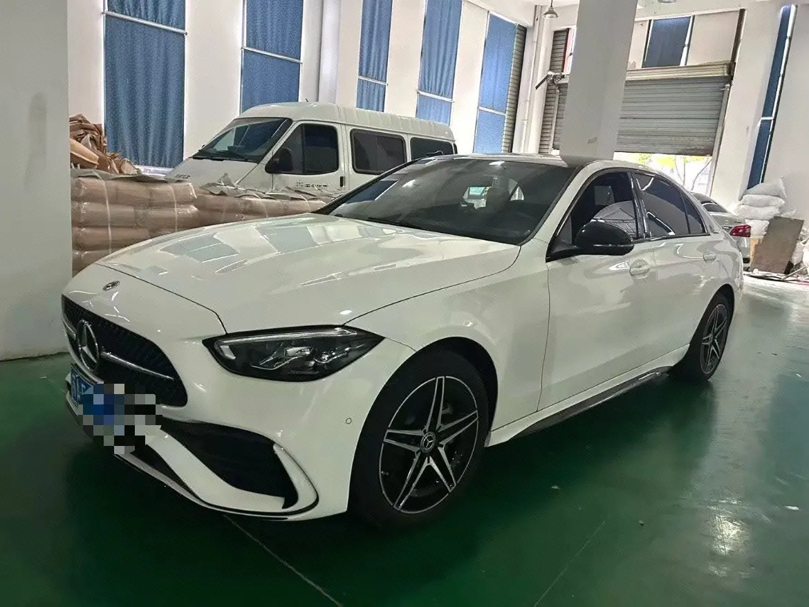 Open image lightbox: Mercedes Benz Class C 2025 C 260 L 48V 1.5T Hao Night Sports Edition Automatic Gear