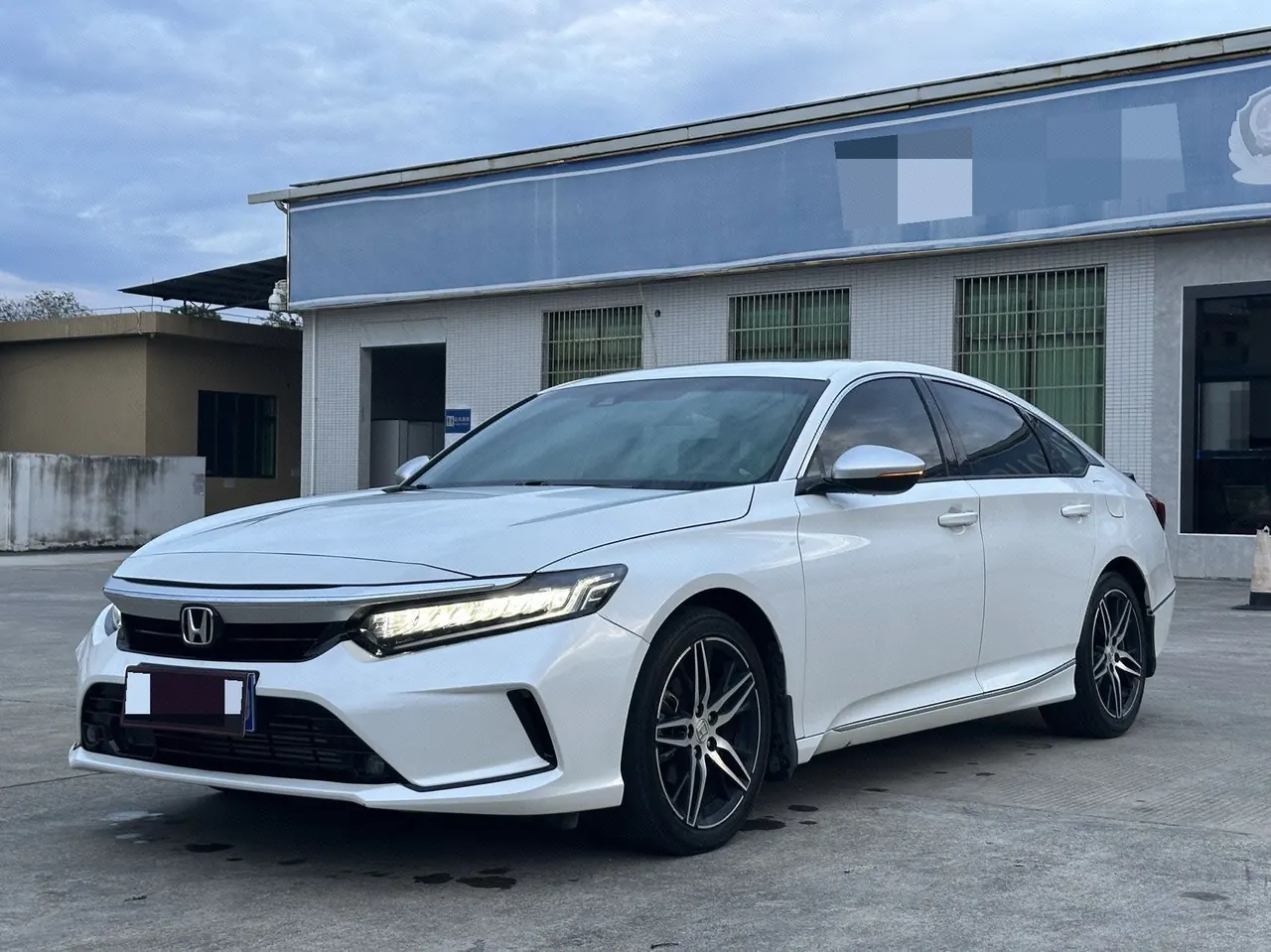 打开图片灯箱:Honda INSPIRE (Yingshi Pai) 2022 INSPIRE 1.5T Stepless 260TURBO Jingyue Edition Automatic Gear