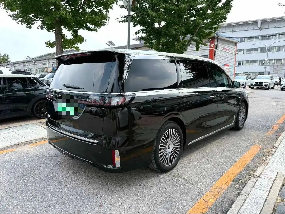 Voyah 2025 dreamers PHEV 1.5T four-wheel drive flagship dry Kun version automatic gear 15