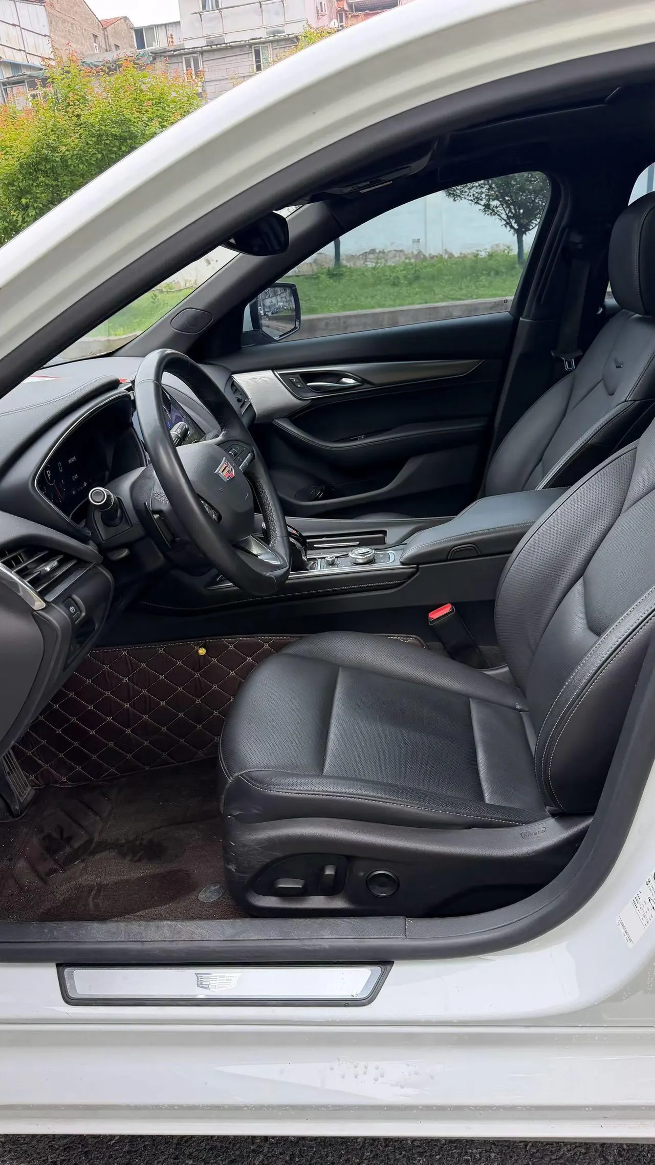 Cadillac 2021 CT5 2.0T 28T honorable automatic gear 4