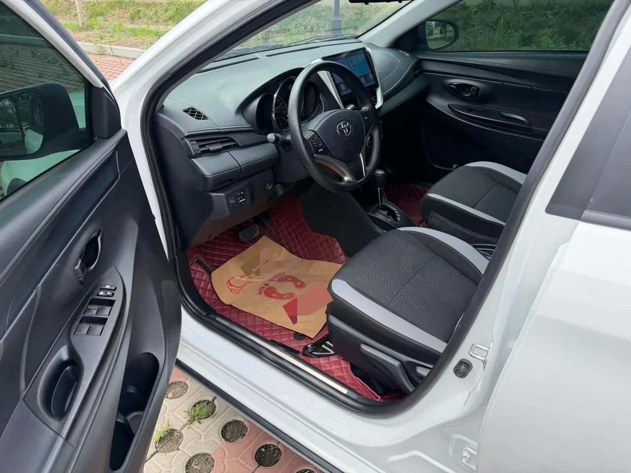 Toyota yaris 2022 YARiS L to dazzle 1.5 stepless leading PLUS version of automatic gear 10
