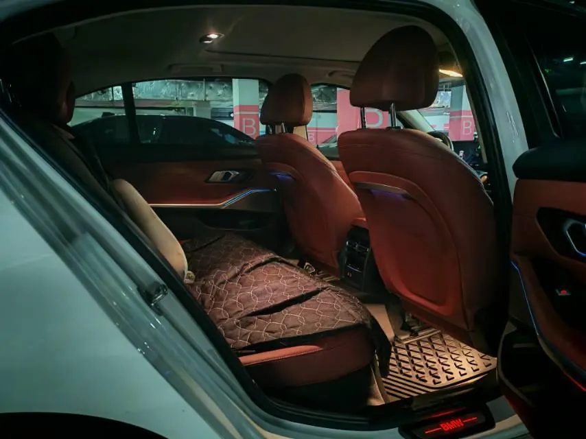 BMW 2022 i3 eDrive 35L automatic gear 4