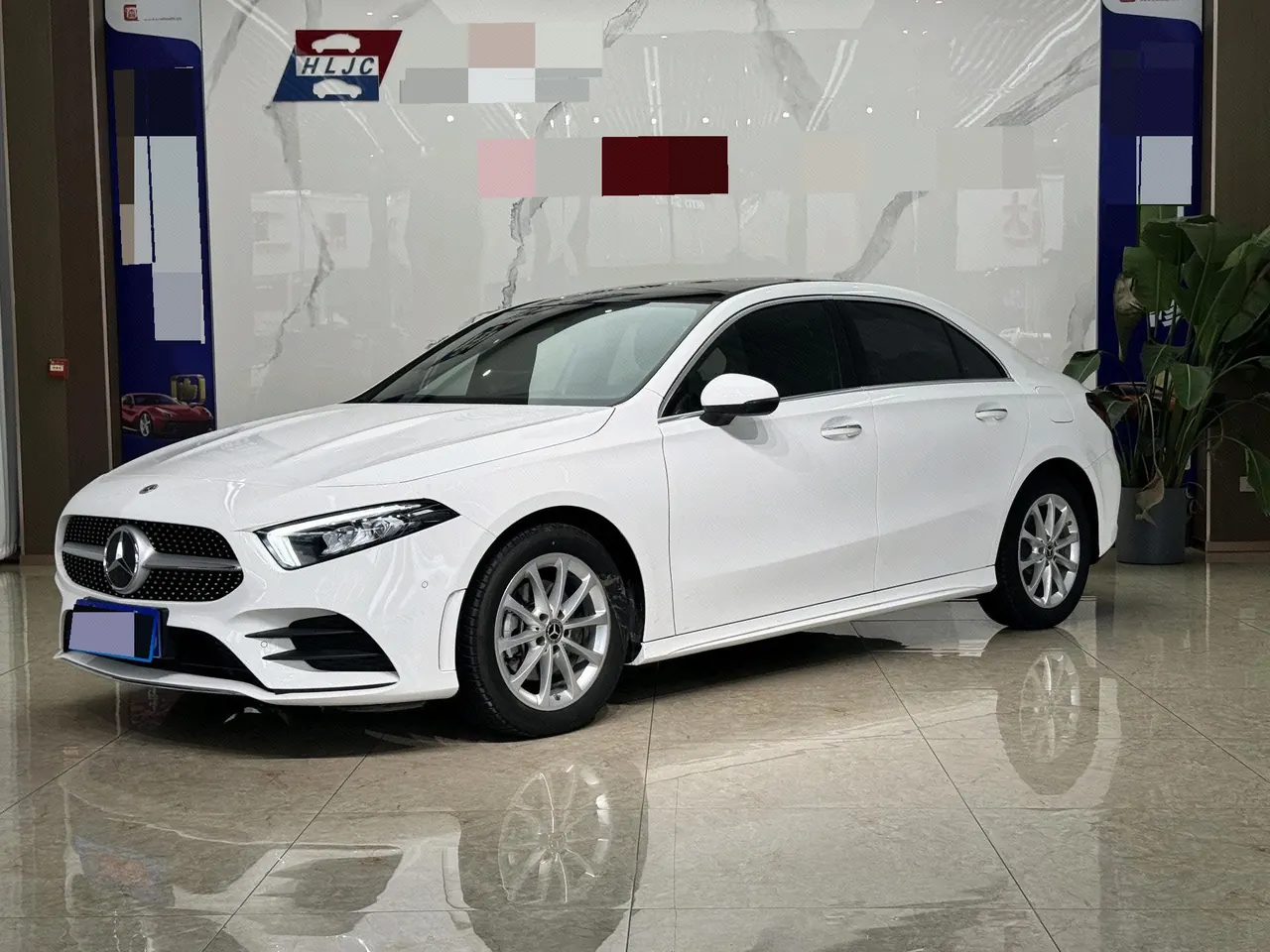 Open image lightbox: Mercedes Benz Class A 2022 A 200 L 1.3T Fashion (Change 3) Automatic