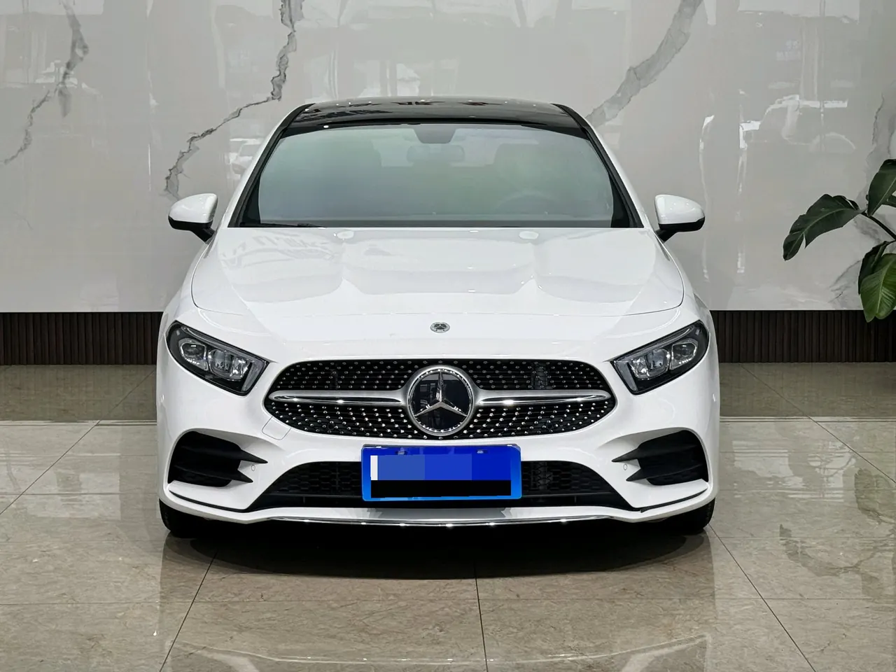 Mercedes Benz Class A 2022 A 200 L 1.3T Fashion (Change 3) Automatic 3