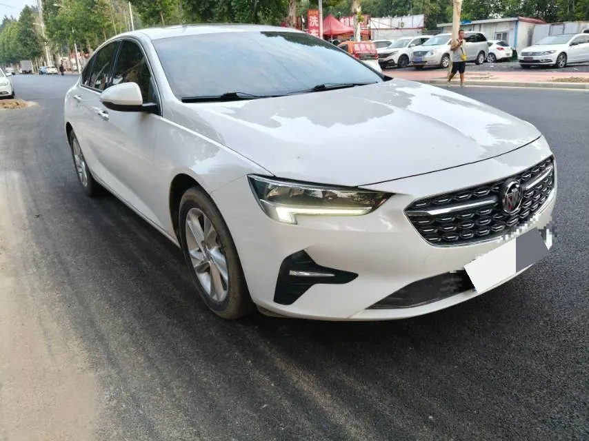 Buick 2022 Regal 1.5T 552T Smart Automatic Gear 2