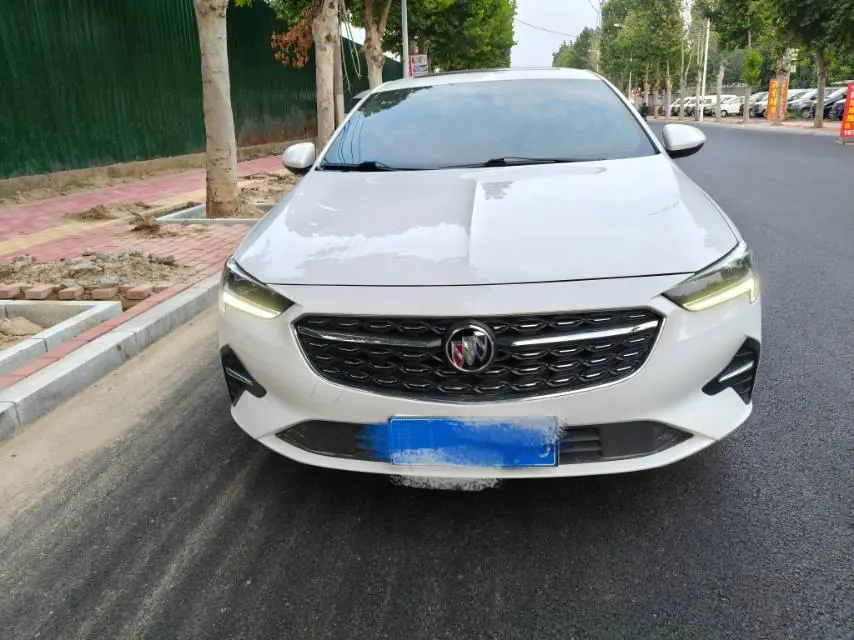 Buick 2022 Regal 1.5T 552T Smart Automatic Gear 3