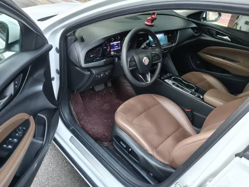 Buick 2022 Regal 1.5T 552T Smart Automatic Gear 4