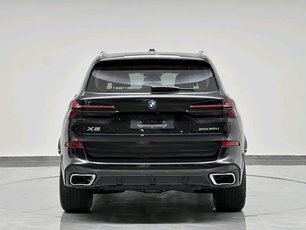BMW 2023 X5 xDrive30Li 48V 2.0T exclusive m sports obsidian night suit automatic gear 7
