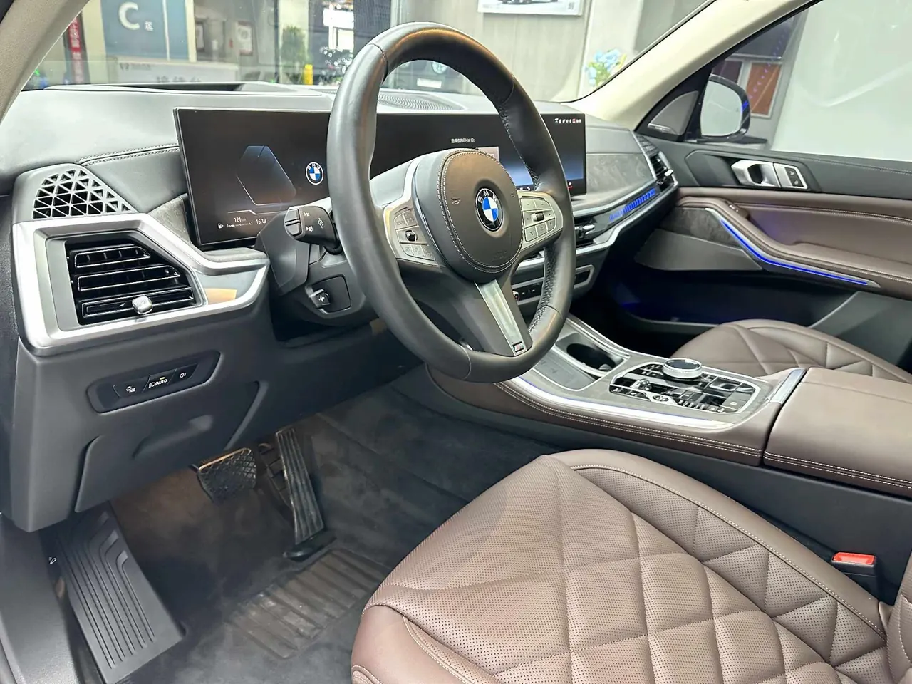 BMW 2023 X5 xDrive30Li 48V 2.0T exclusive m sports obsidian night suit automatic gear 9