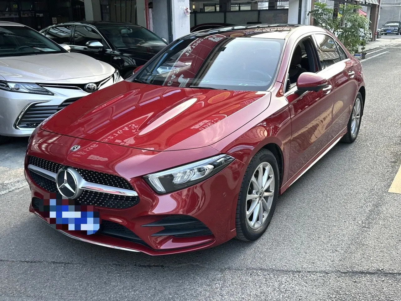 打开图片灯箱:Mercedes Benz Class A 2020 A 200 L 1.3T Fashion (Modified) Automatic Gear