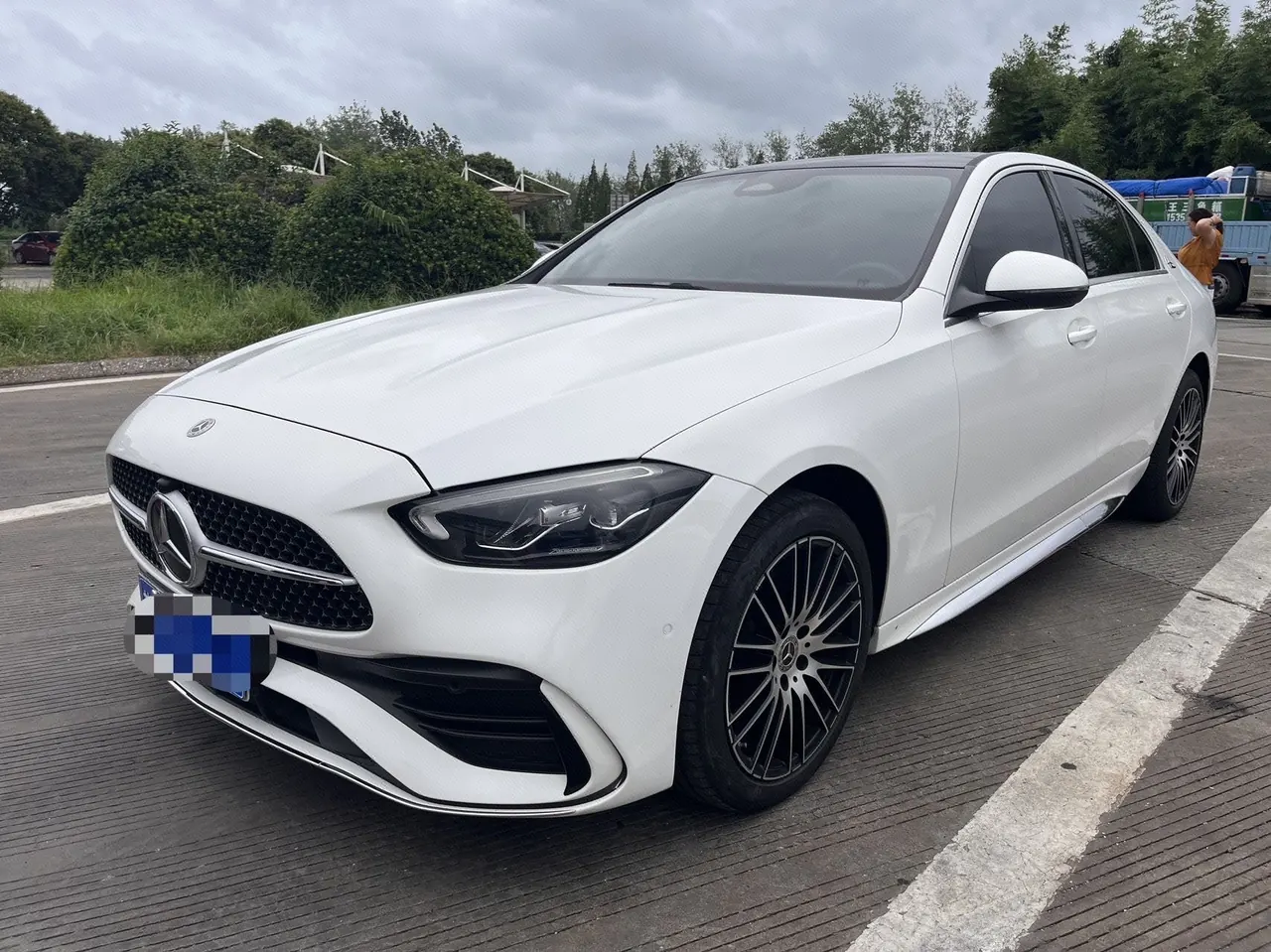 Open image lightbox: Mercedes Benz Class C 2023 C 260 L 48V 1.5T Sports Edition Automatic Gear