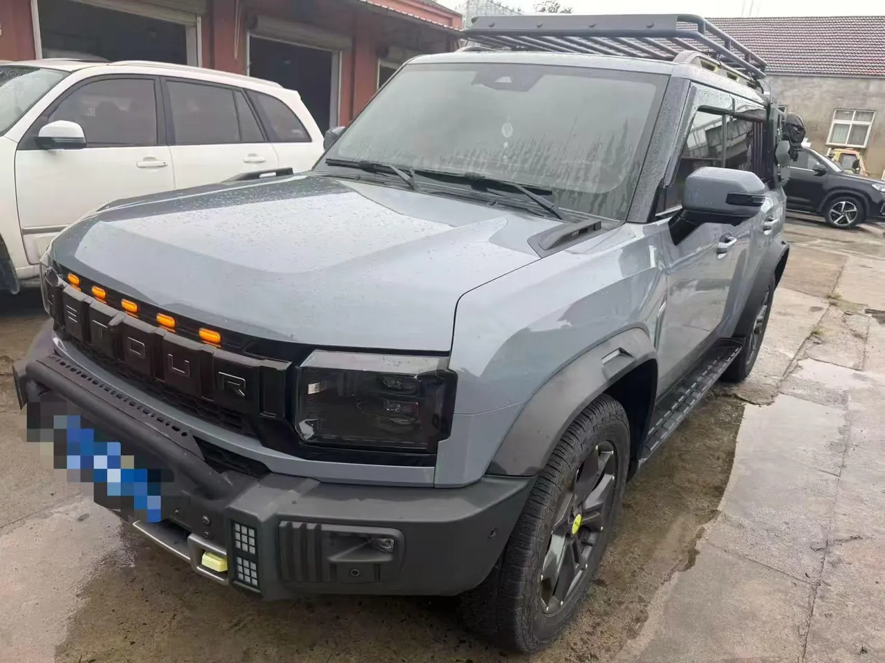 打开图片灯箱:Jetour 2023 Traveler 2.0T Four-Wheel-Drive Cross-Country PRO Automatic