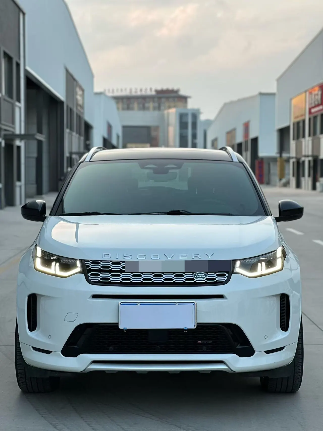 Land Rover 2022 Discovery Sports Edition 48V 2.0T 249PS R-Dynamic SE Performance Technology Edition 5-seat Automatic Gear 2