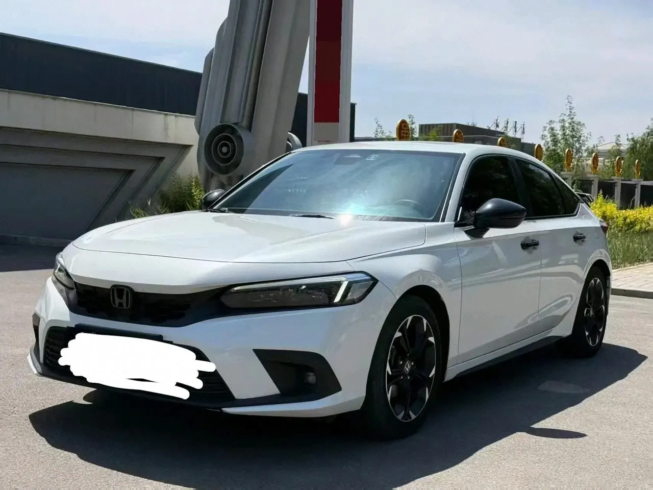 Open image lightbox: Honda 2023 Civic Hatchback 1.5T Stepless 240TURBO Extreme Automatic Gear