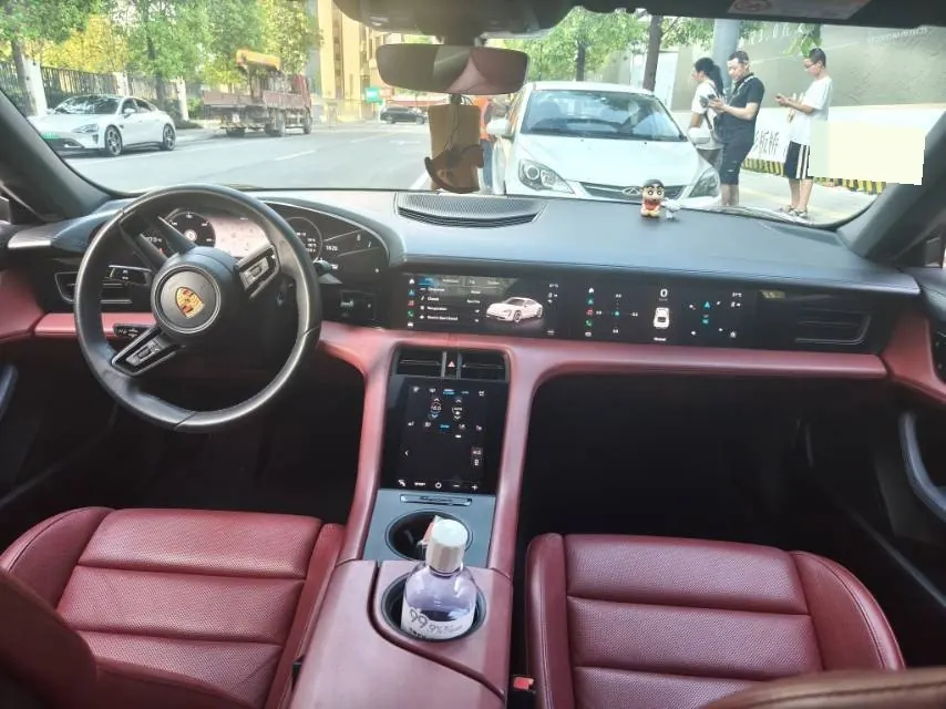 Porsche Taycan (Imported) 2020 Taycan Taycan Automatic 9