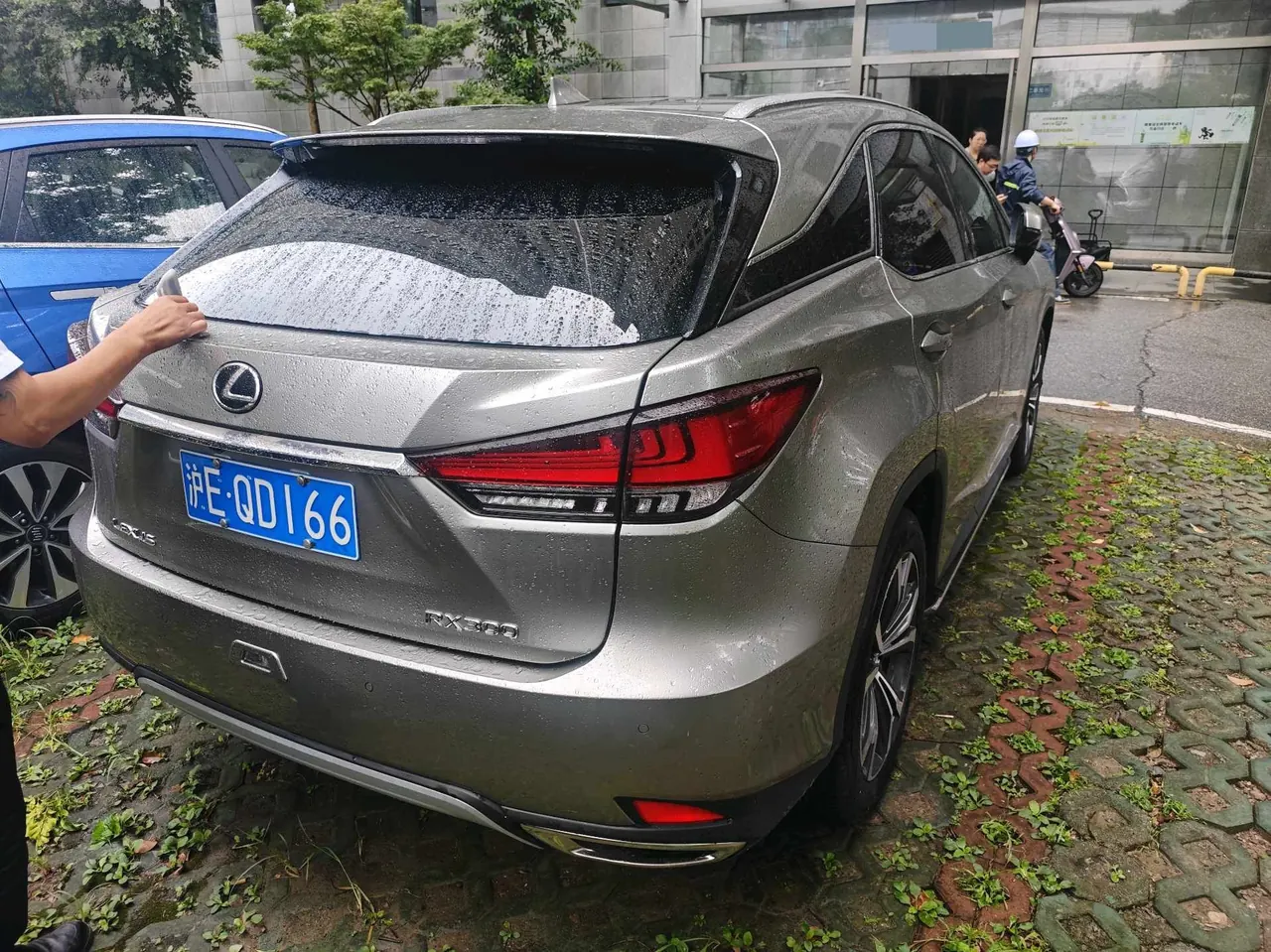 Lexus RX (Imported) 2020 RX300 2.0T Four-wheel Drive Elegant Edition (Modified) Automatic Gear 2