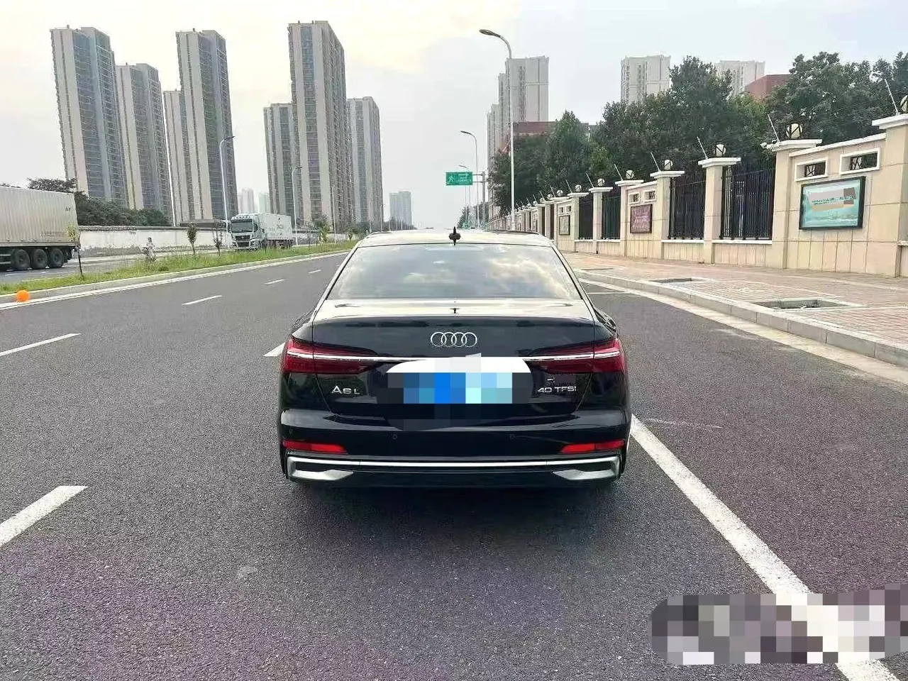 Audi 2022 A6L 2.0TFSI 40TFSI Deluxe Dynamic Automatic 8