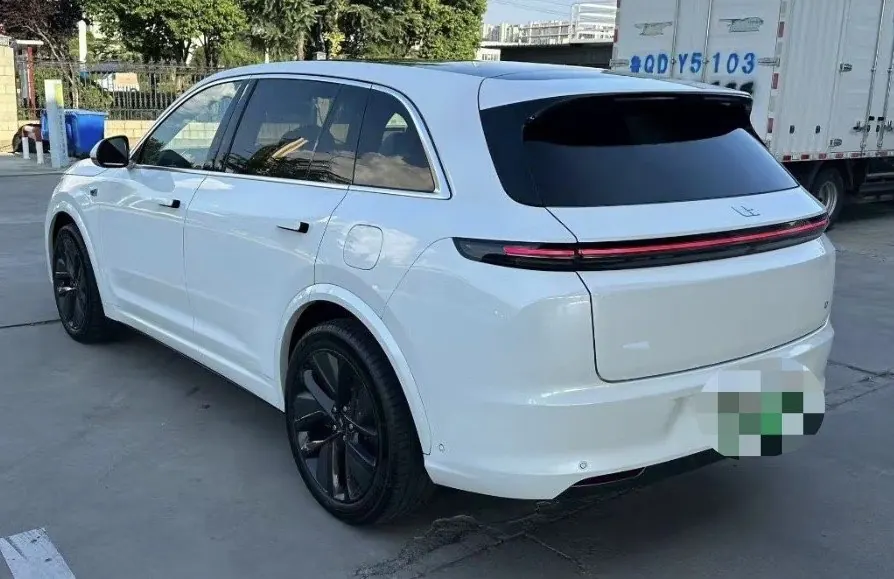 Li 2023 L7 Pro automatic gear 3