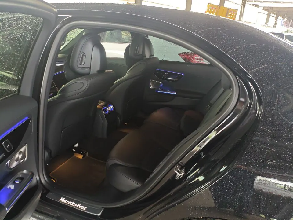 Mercedes Benz Class C 2026 C 260 L 48V 2.0T Sports Edition Automatic Gear 3