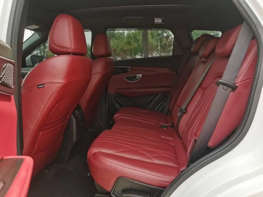 Jetour 2025 X70 PLUS 1.5T Ultimate 7‑Seater Automatic 4