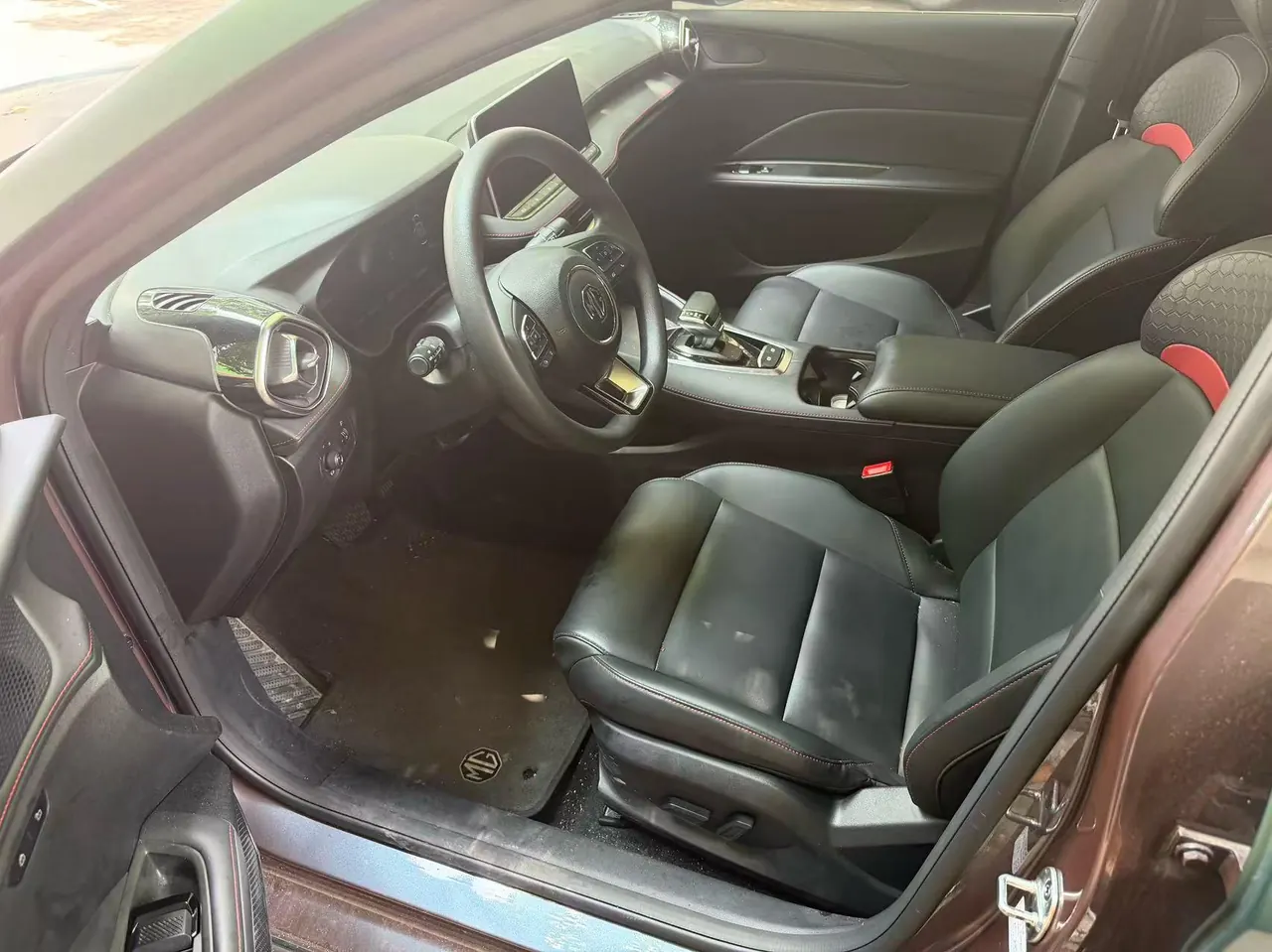 MG 2025 MG5 1.5TGI 300TGI Global Flagship Automatic Gear 2