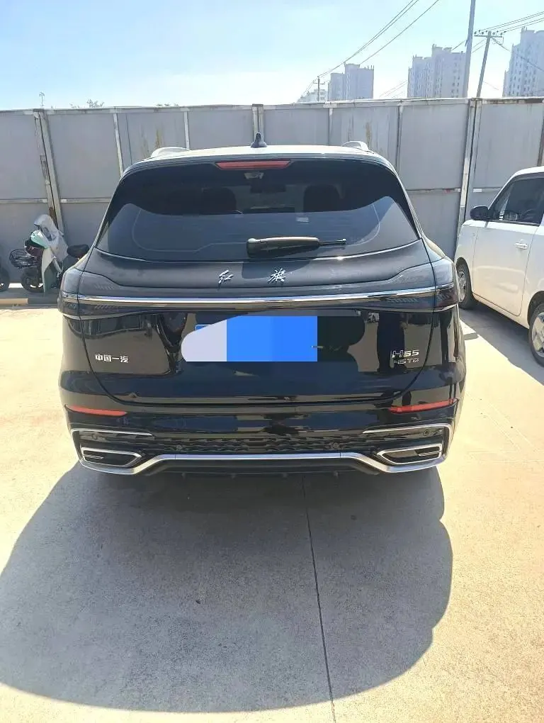 HongQi 2025 HS5 2.0T Two-Drive Flag Collar Pro Edition Automatic Gear 3